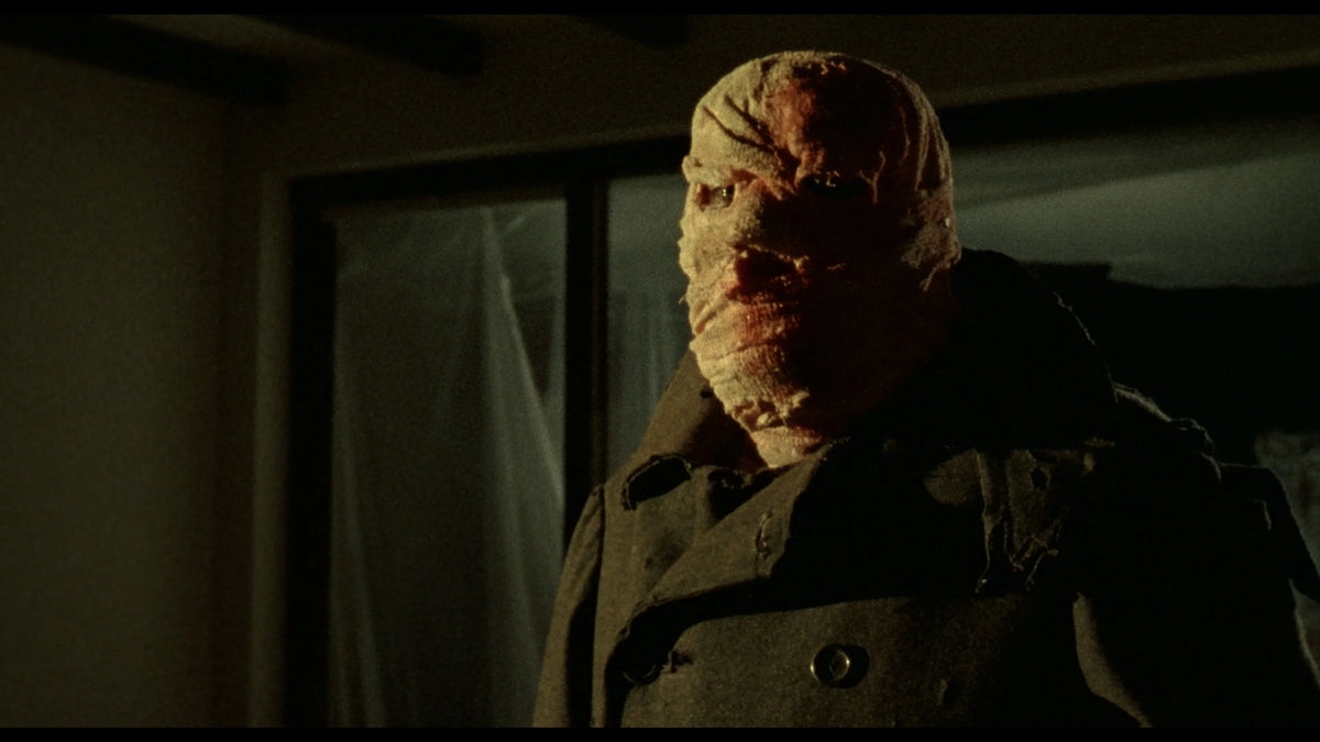 Screen grab 4 of Timecrimes [4K Ultra HD + Blu-ray]