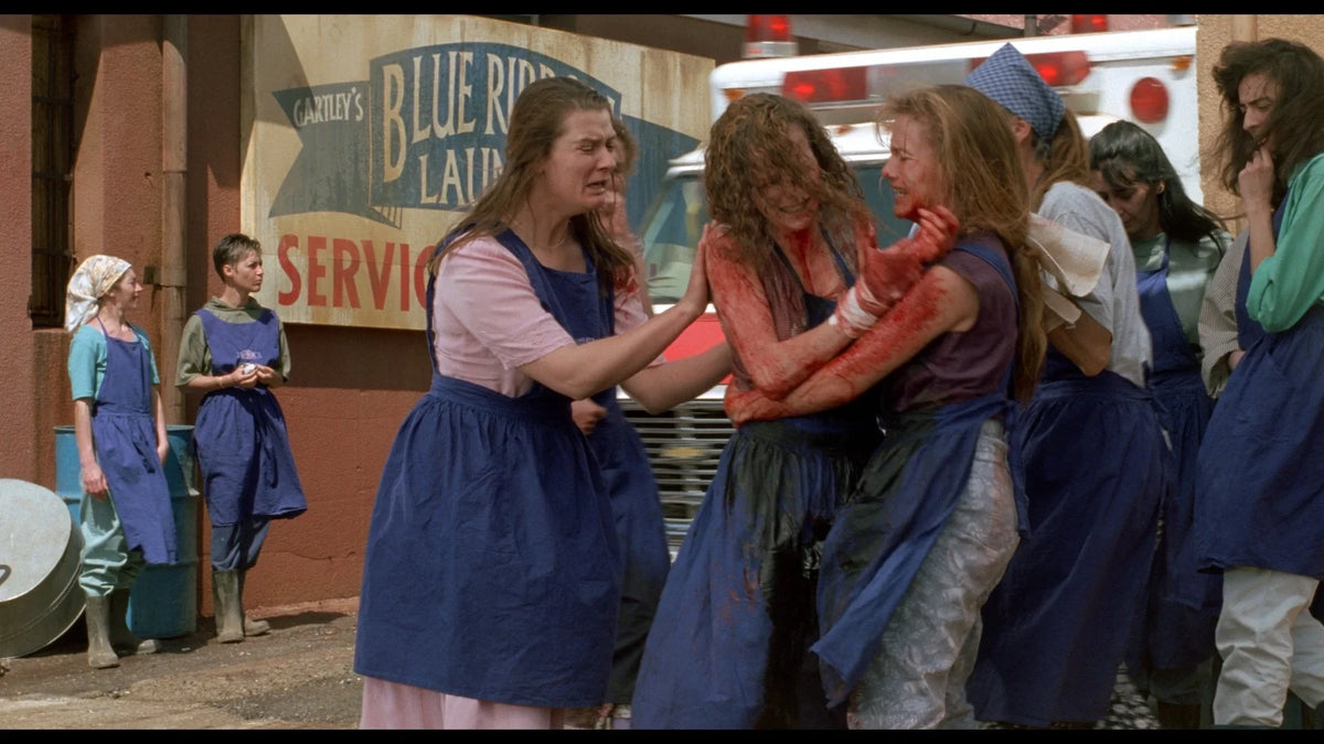 Screen grab 1 of The Mangler Limited Edition [4K Ultra HD + Blu-ray]