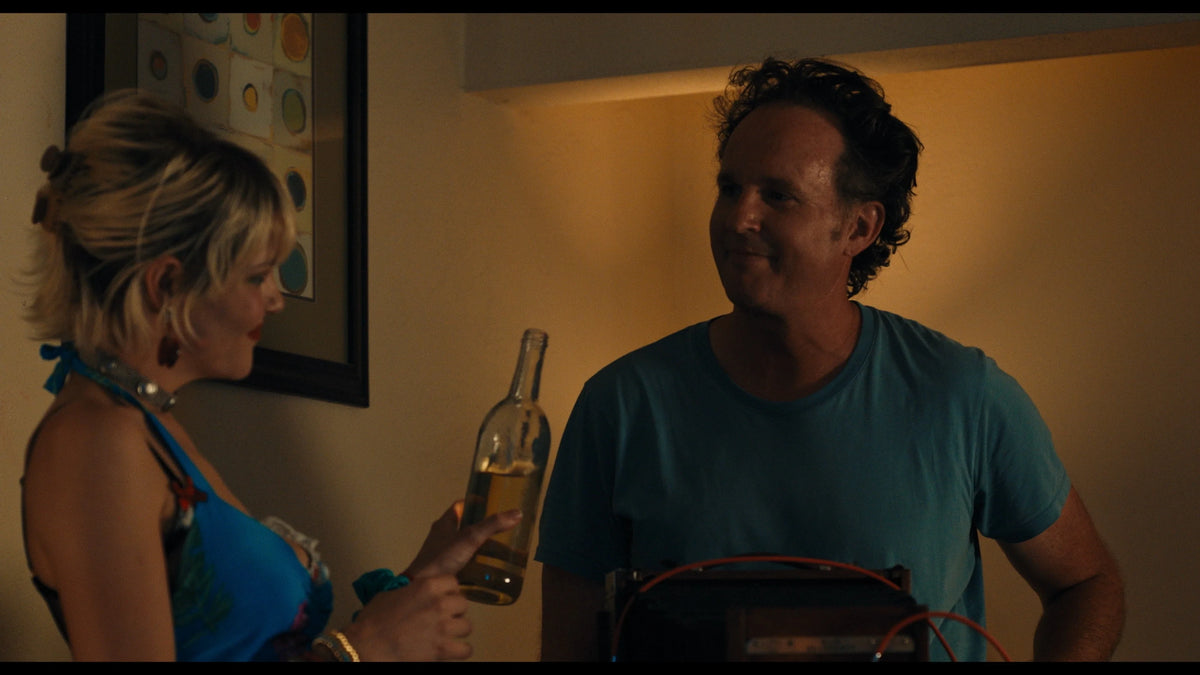 Screen grab 3 of A Desert [Blu-ray]