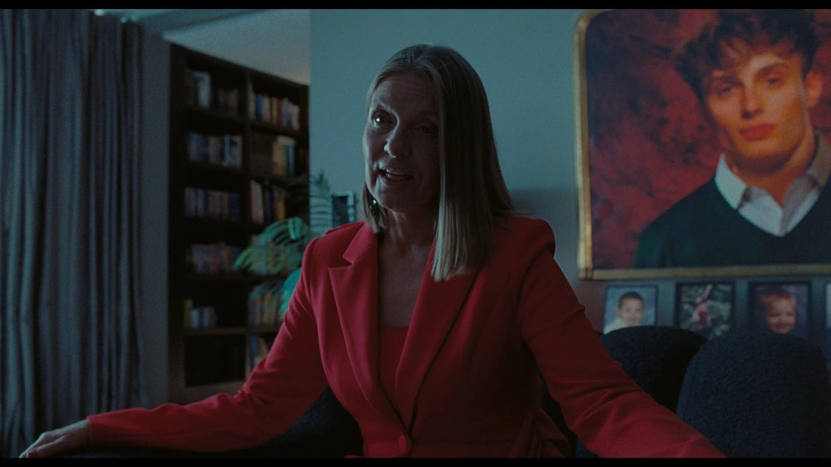 Screen grab 2 of I Live Here Now [Blu-ray]