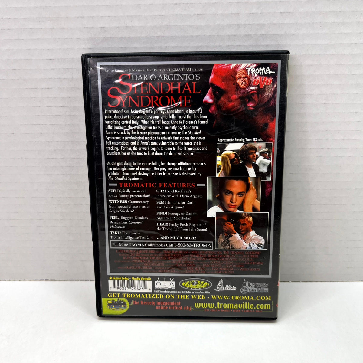 Back cover of The Stendhal Syndrome [DVD]