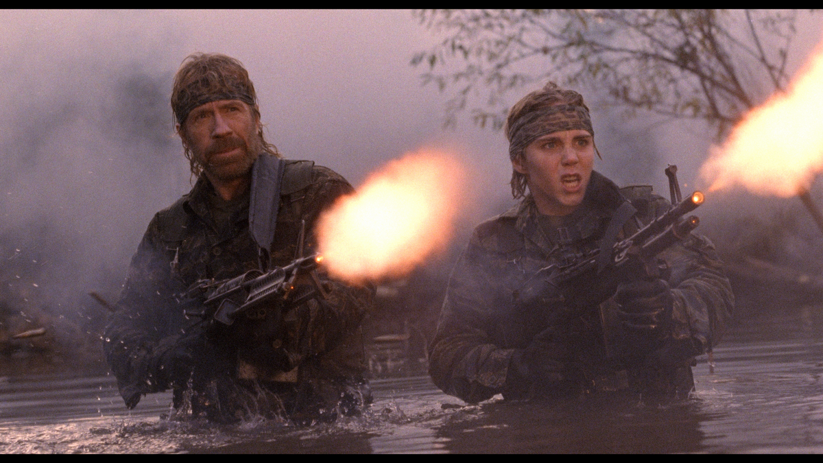Still 6 from Sidekicks [4K Ultra HD + Blu-ray Set]