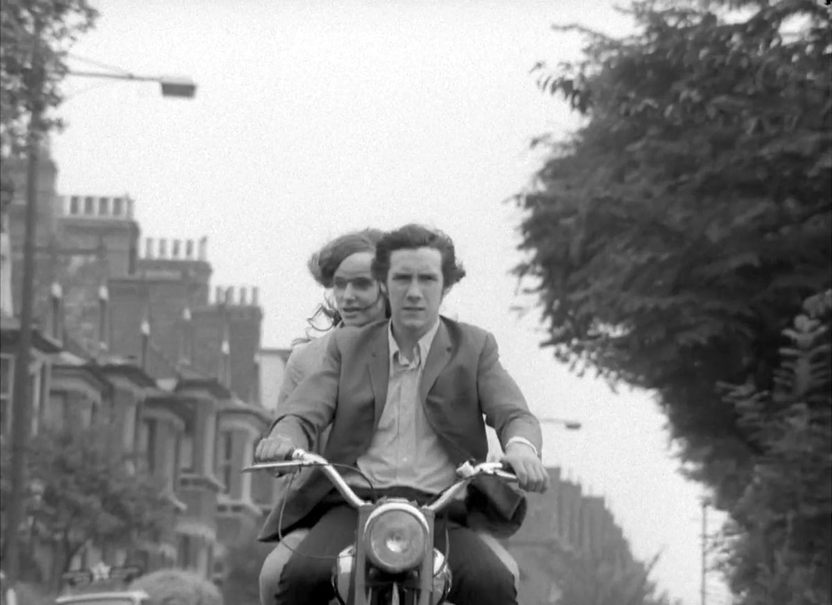 Screen grab 5 of Bronco Bullfrog [Blu-ray]