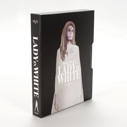 3D art of Lady in White [4K Ultra HD + Blu-ray]