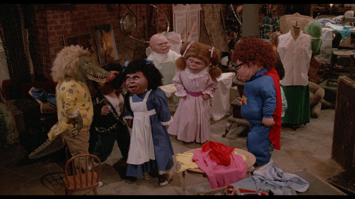 Screen grab 6 of The Garbage Pail Kids Movie [4K Ultra HD + Blu-ray]