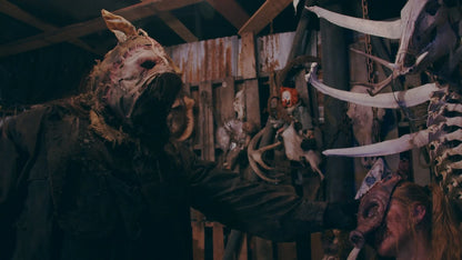 Screen grab 3 of Butcher's Bluff [Blu-ray]