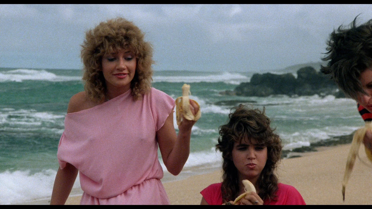 Screen grab 6 of Surrender in Paradise [Blu-ray]