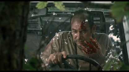 Screen grab 2 of Timecrimes [4K Ultra HD + Blu-ray]