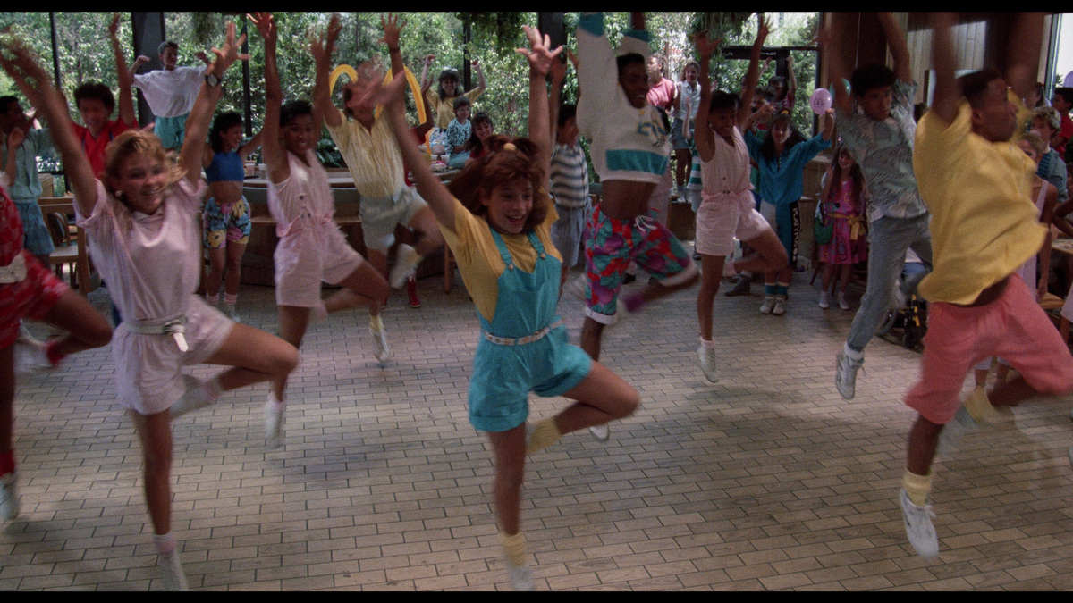 Still 4 from Mac and Me [4K Ultra HD + Blu-ray Set]