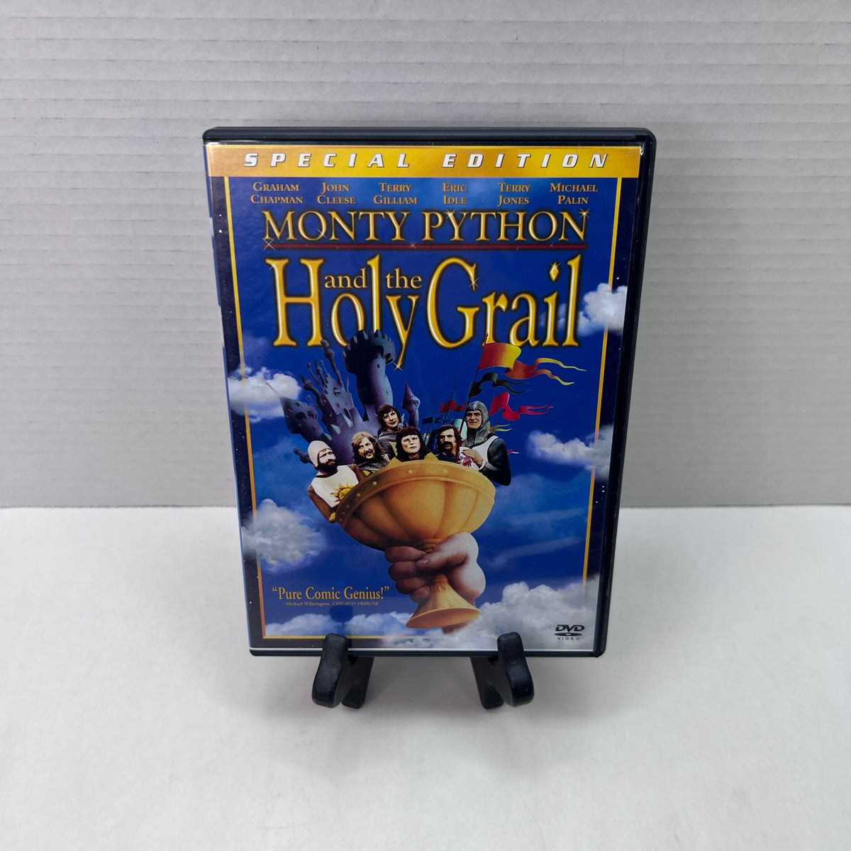 Front cover of Pre-Owned | Monty Python and the Holy Grail [DVD]
