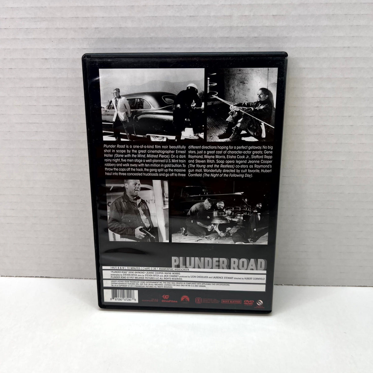 Back cover of Plunder Road [DVD]