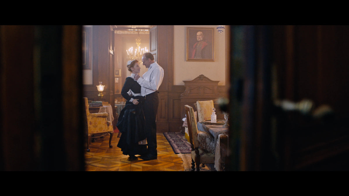 Screen grab 5of Chambermaid [Blu-ray]