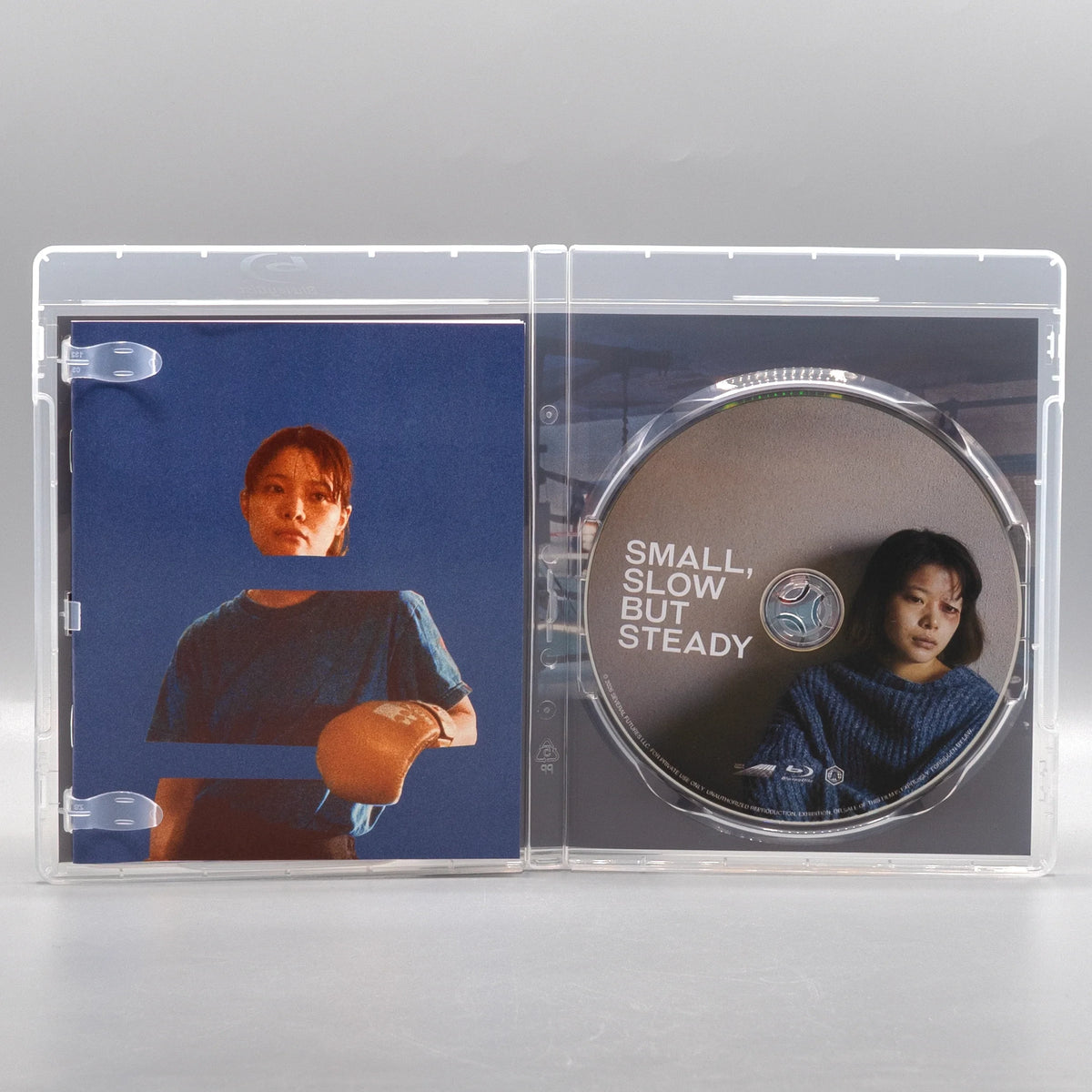 Open case showing disc art of Small, Slow But Steady [Blu-ray]