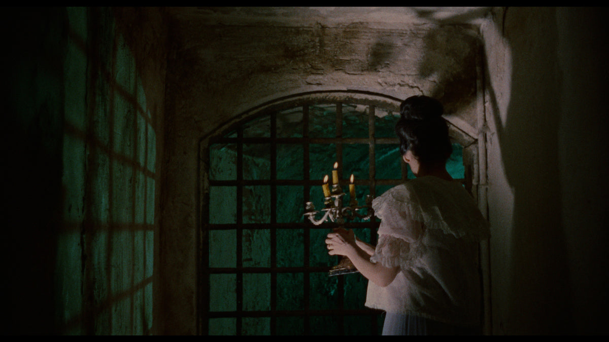 Still 3 from The Horrible Dr. Hichcock [4K Ultra HD + Blu-ray Set]