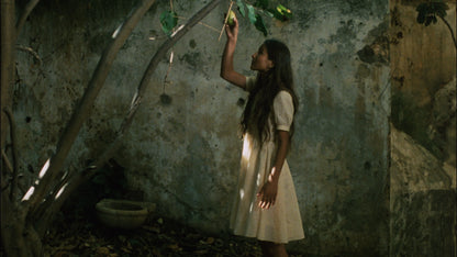 Screen grab 6 of The Razor's Edge [Blu-ray]