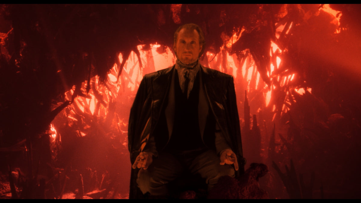 Still 4 from The Golden Child [4K Ultra HD + Blu-ray Set]