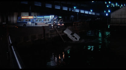 Screen grab 5 of Badge 373 [Blu-ray]