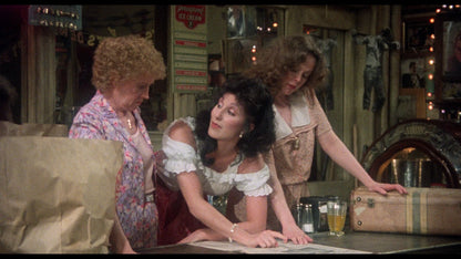 Screen grab 2 of Come Back to the 5 & Dime, Jimmy Dean... Limited Edition [4K Ultra HD + Blu-ray]