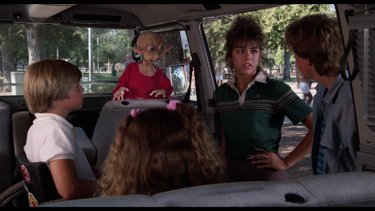 Still 5 from Mac and Me [4K Ultra HD + Blu-ray Set]