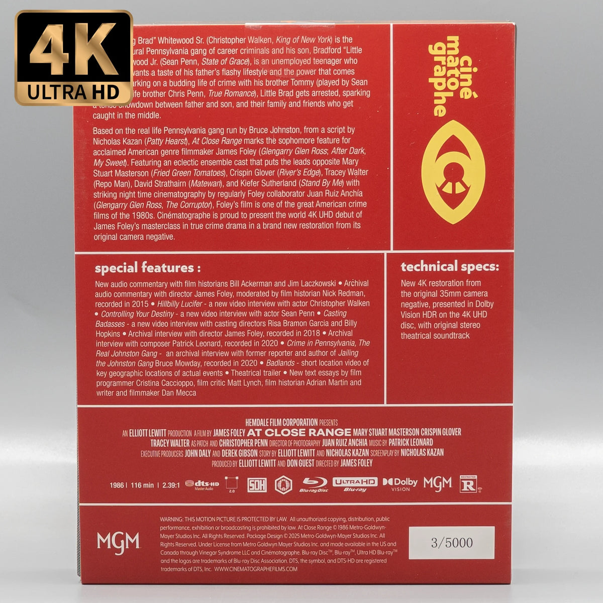 Back cover of At Close Range [4K Ultra HD + Blu-ray]