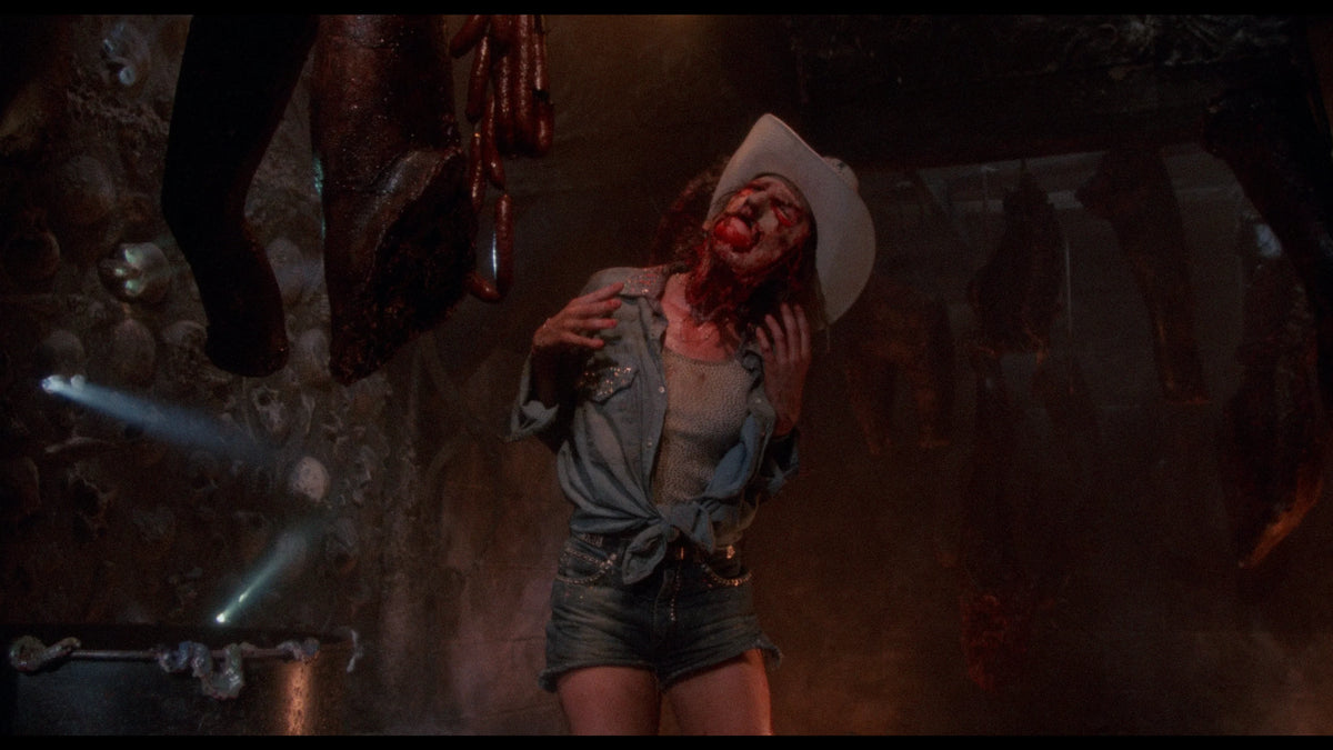 Screen grab 5 of The Texas Chainsaw Massacre 2 [4K Ultra HD + Blu-ray]