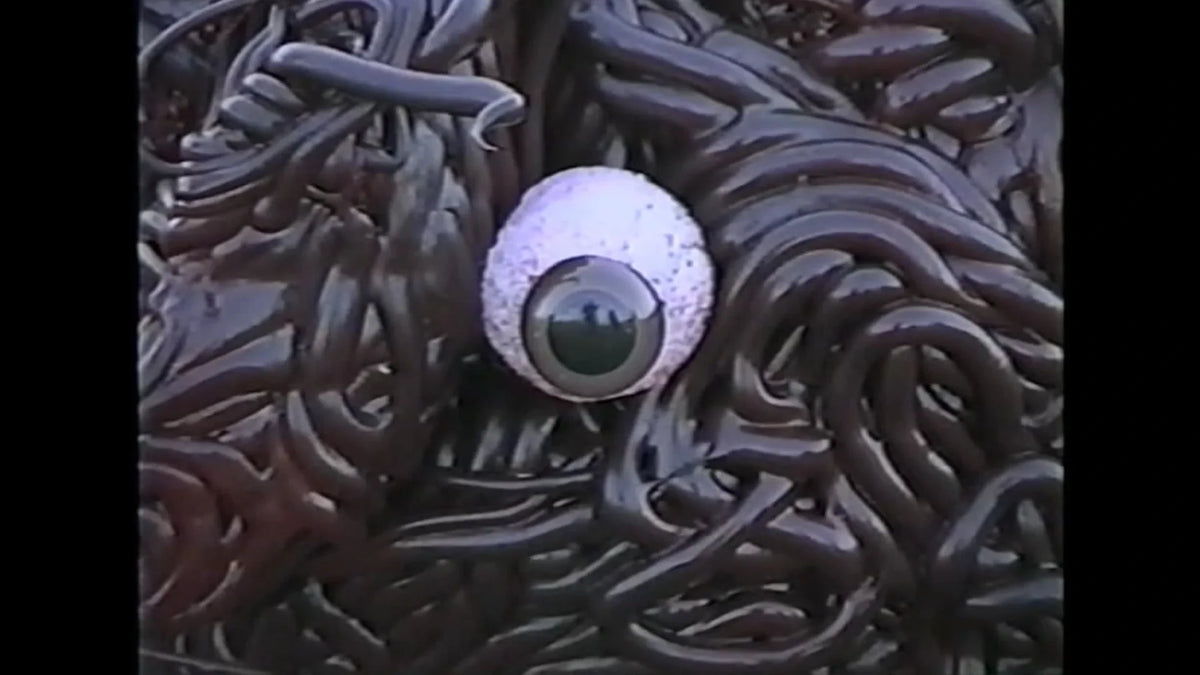 Screen grab 3 of Dead of Night [Blu-ray]
