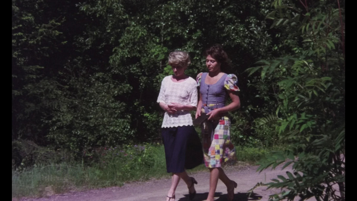 Screen grab 1 of Come Blow the Horn! [Blu-ray]