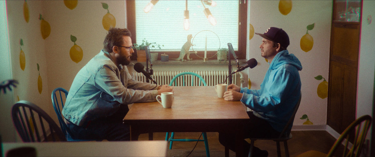 Screen grab 2 of My Troubles with Comics [Blu-ray]