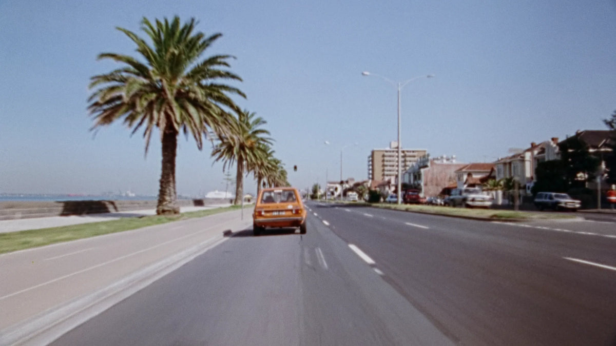 Screen grab 1 of Love and Other Catastrophes [Blu-ray]