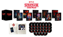 Box contents 1 of Stranger Things: The Complete Series [Blu-ray]