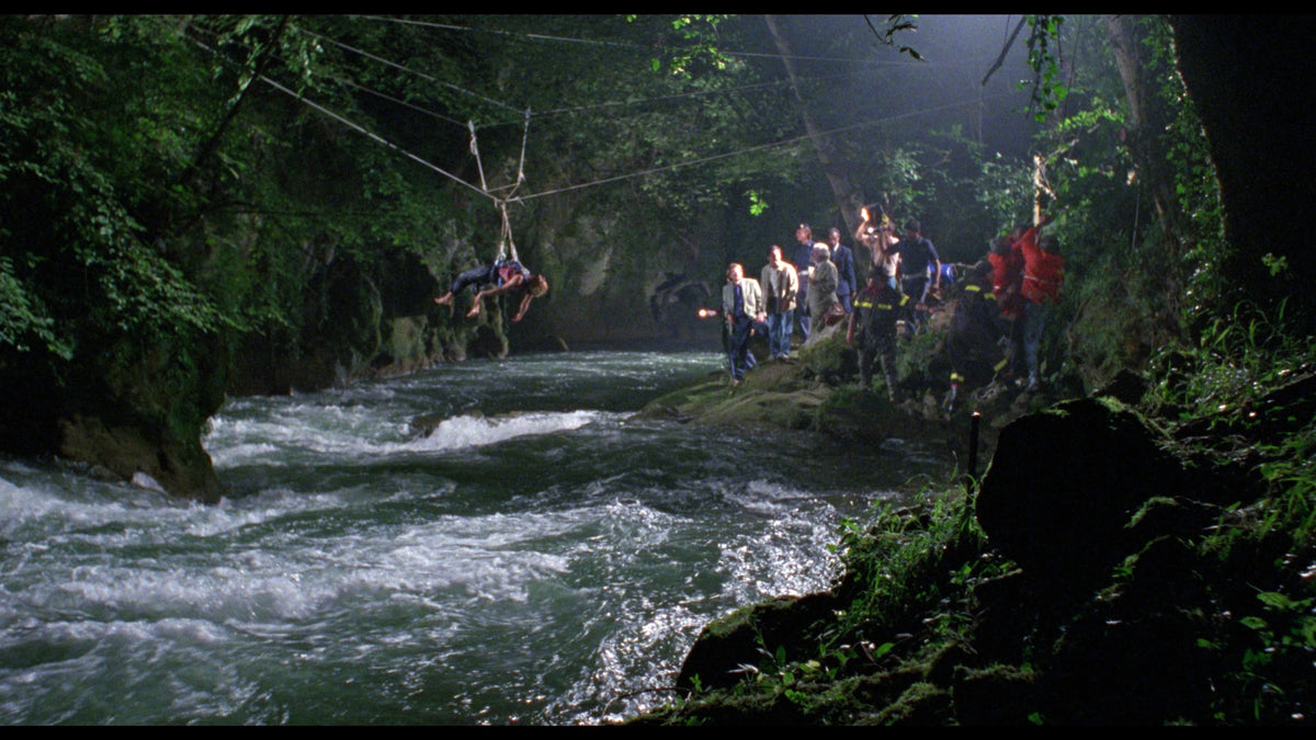 Screen grab 5 of The Stendhal Syndrome [4K Ultra HD + Blu-ray]