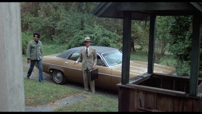 Screen grab 6 of Badge 373 [Blu-ray]