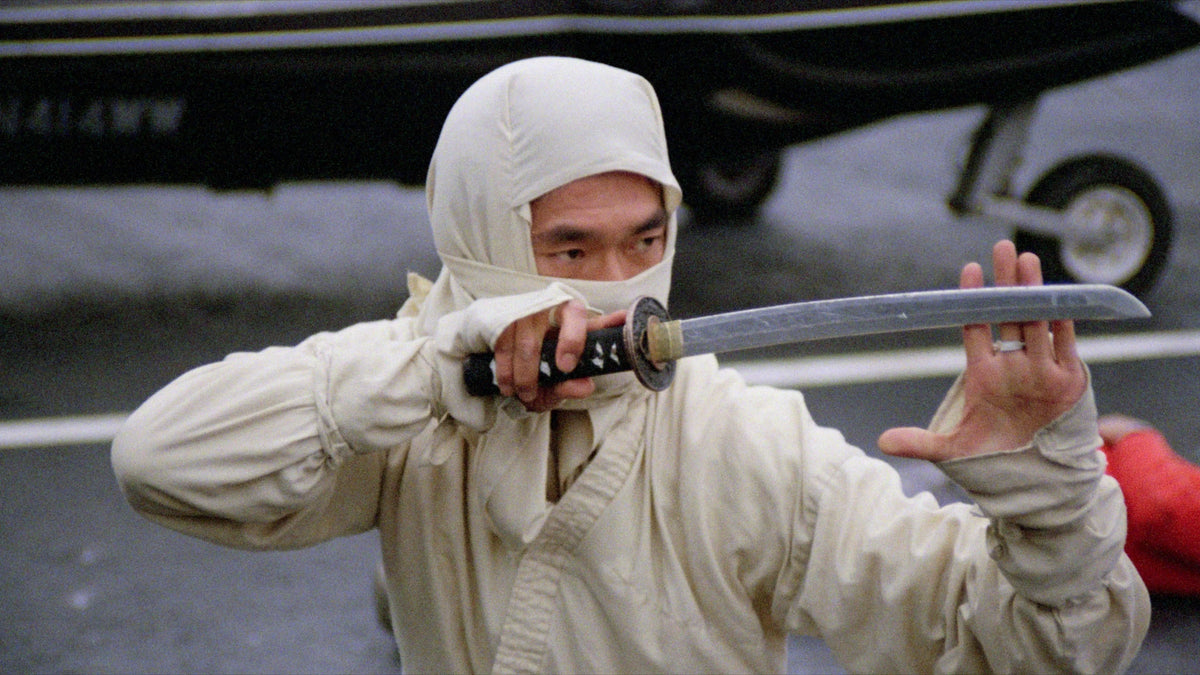 Screen grab 6 of New York Ninja Variant Deluxe Box [Blu-ray]