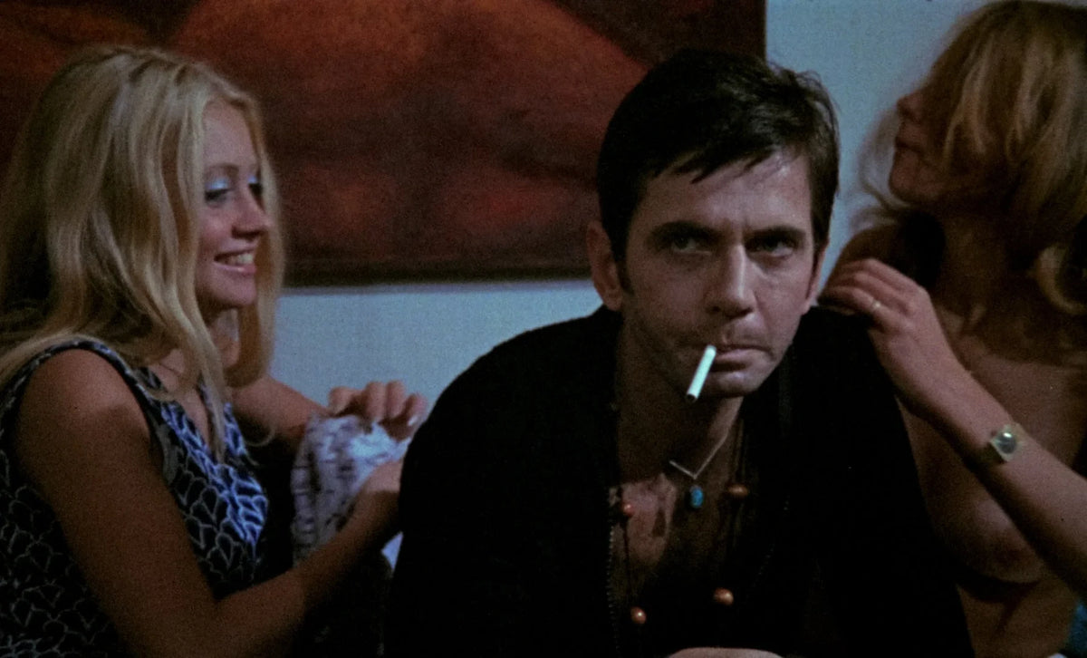Screen grab 6 of Exposed [Blu-ray]