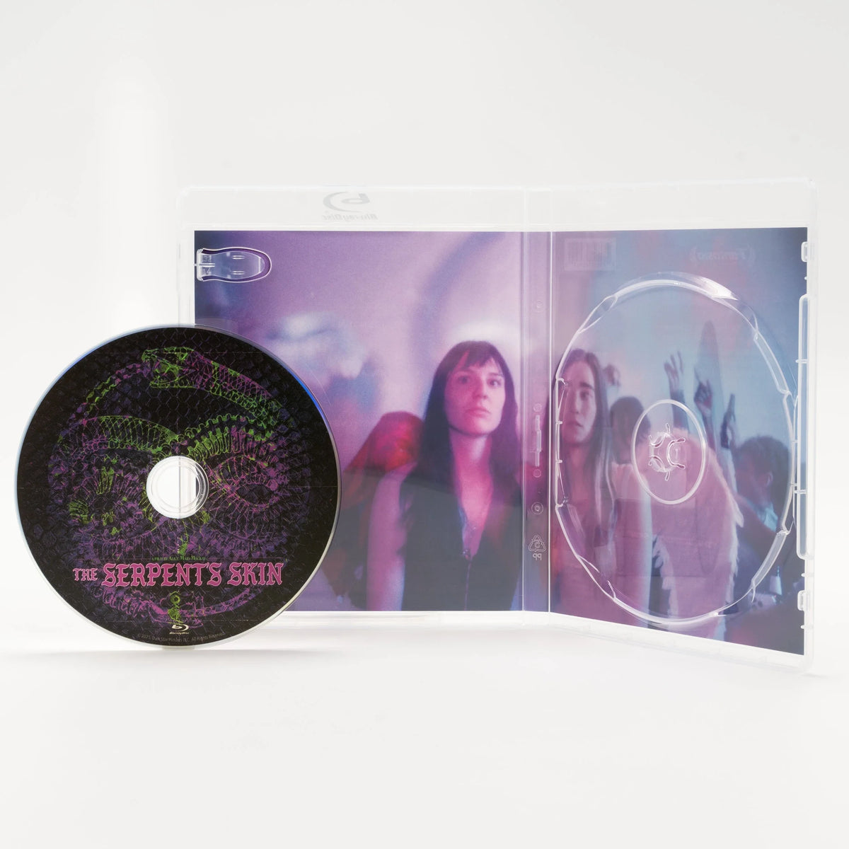 Open case showing disc art of The Serpent's Skin Limited Edition [Blu-ray]