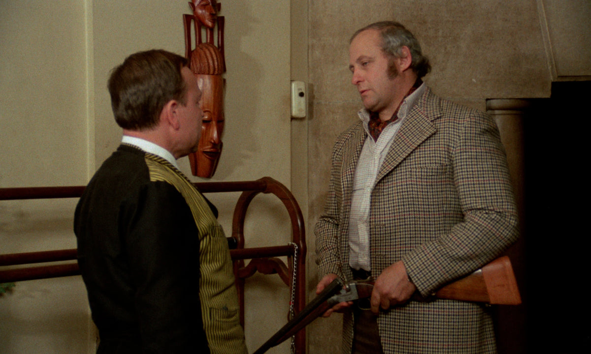 Screen grab 5 of L'insatisfaite + L'amour aux trousses [Blu-ray]