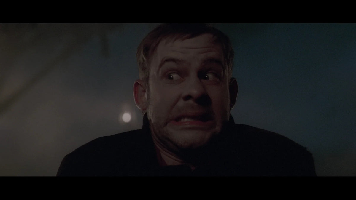Screen grab 3 of I Sell the Dead [Blu-ray]