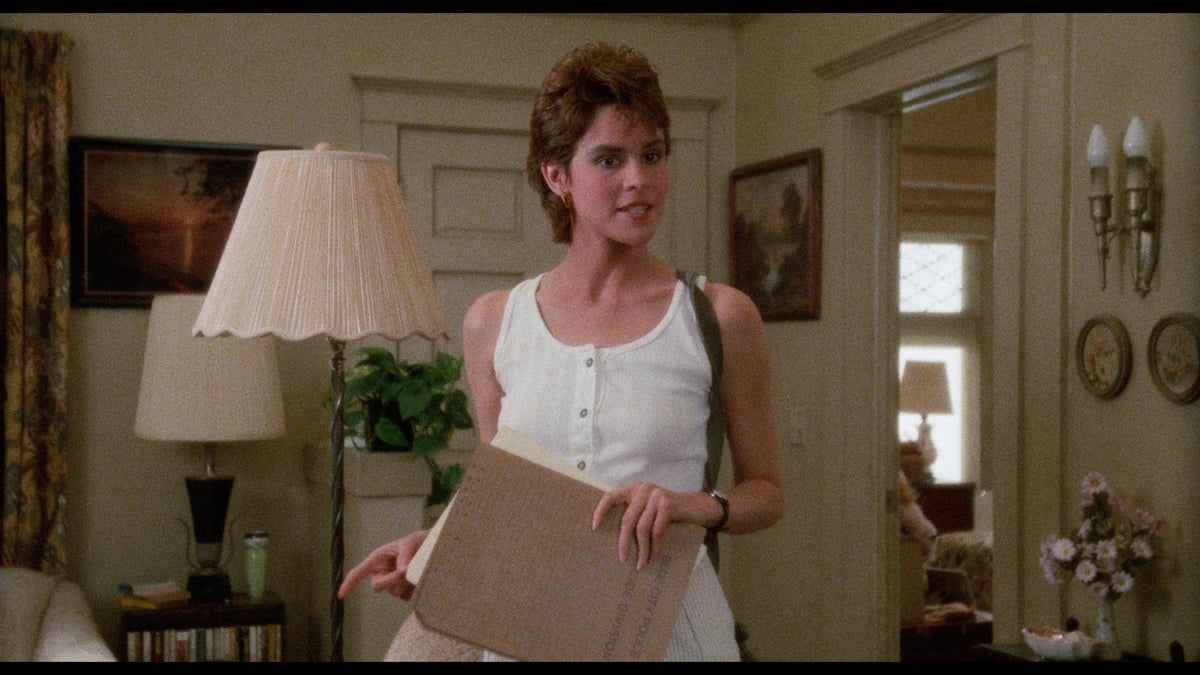 Screen grab 2 of Blue City [Blu-ray]