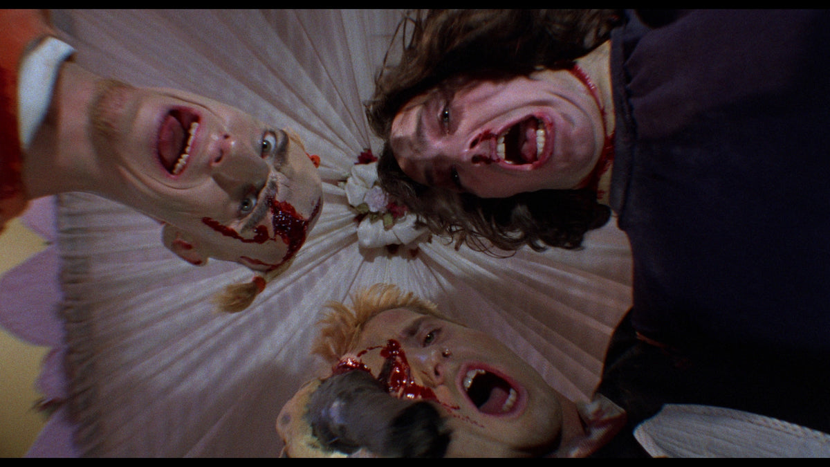 Still 5 from Tromeo & Juliet [4K Ultra HD + Blu-ray Set]