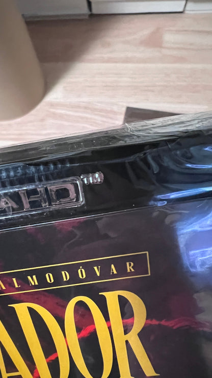 Damaged photo 1 of Damaged | Matador Standard Edition (UK Import) [4K Ultra HD + Blu-ray]