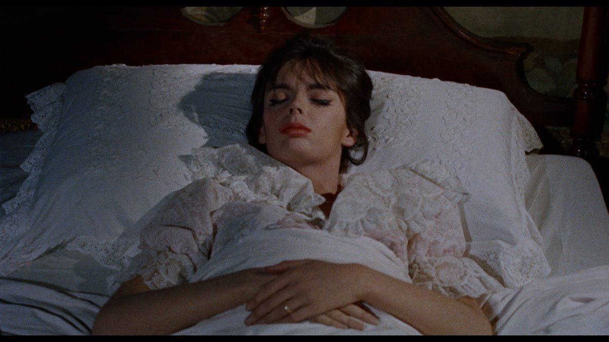Still 4 from The Horrible Dr. Hichcock [4K Ultra HD + Blu-ray Set]
