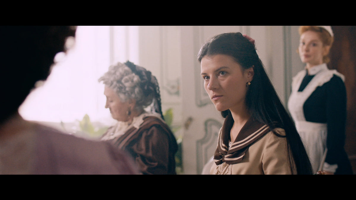 Screen grab 3 of Chambermaid [Blu-ray]