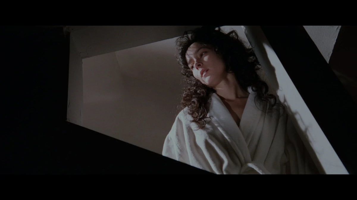 Screen grab 4 of Body Snatchers [4K Ultra HD + Blu-ray]