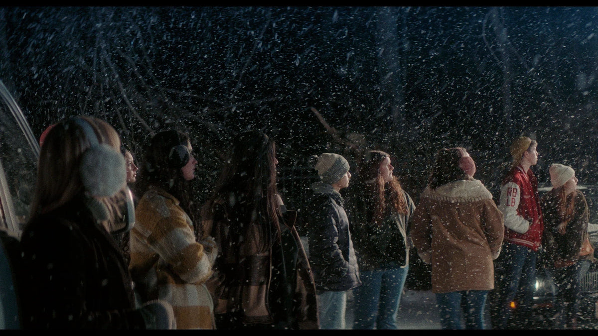 Screen grab 7 of Christmas Eve In Miller's Point [Blu-ray]