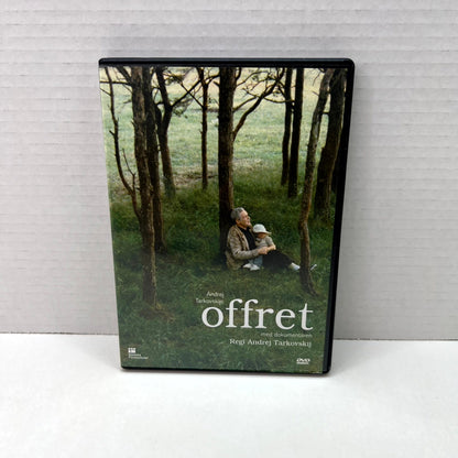 Front cover of Offret aka The Sacrifice (Swedish, Region 2) [DVD]