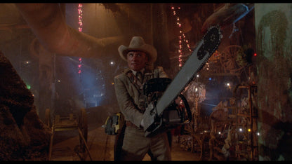 Screen grab 6 of The Texas Chainsaw Massacre 2 [4K Ultra HD + Blu-ray]