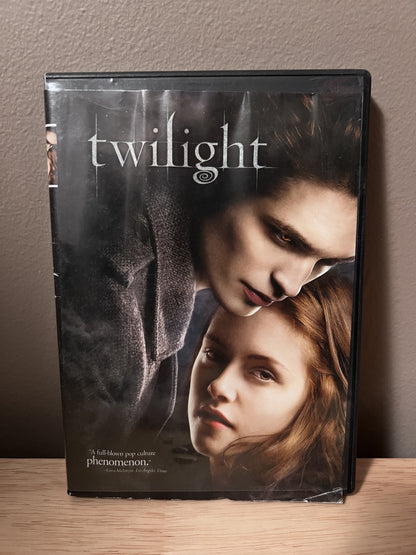 Twilight: Two-Disc Edition - front