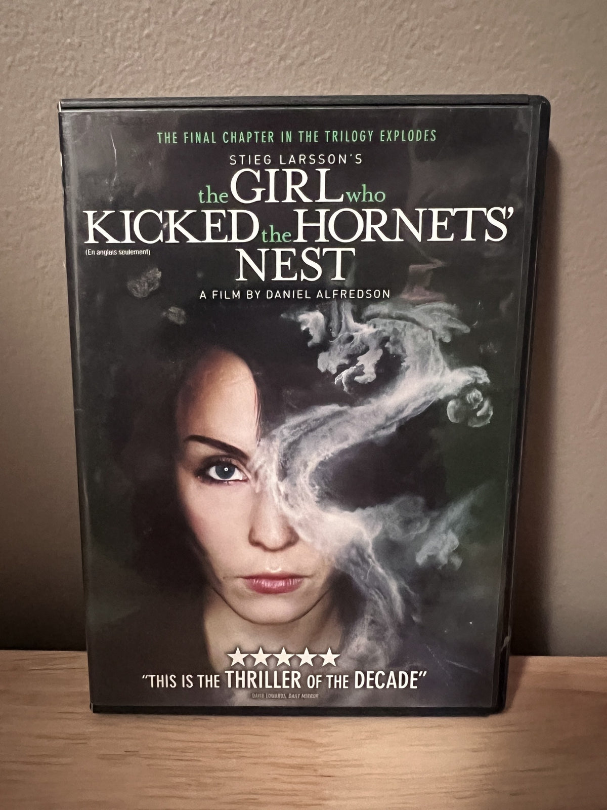 The Girl Who Kicked the Hornets' Nest - front