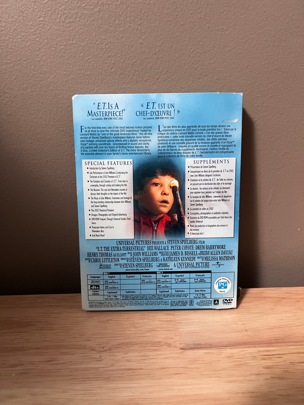 Back cover of E.T. the Extra-Terrestrial (2-Disc Limited Collector’s Edition) DVD
