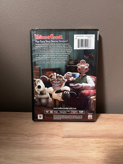 Back cover of Wallace & Gromit: A Close Shave DVD